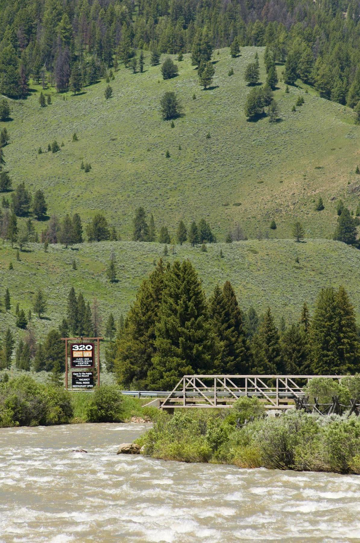 Villa 320 Guest Ranch Gallatin Gateway Esterno foto